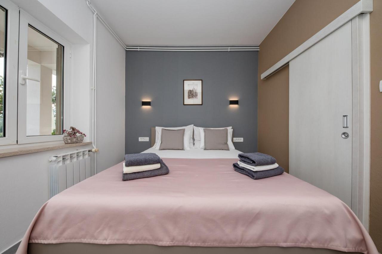Apartments Vesela Banjol Pokoj fotografie
