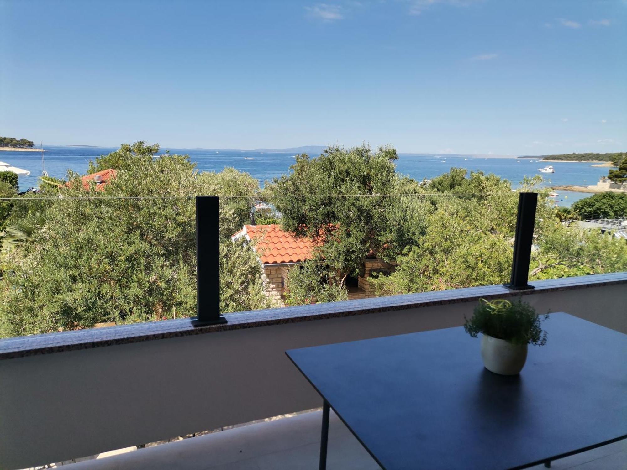 Apartments Vesela Banjol Pokoj fotografie